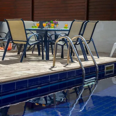 Villa Blue River *